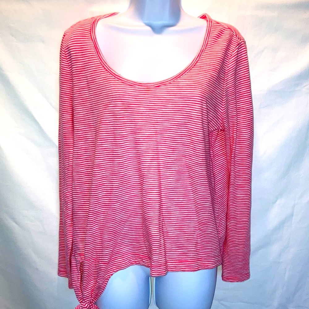 Gap Scoop Neck striped side tie top